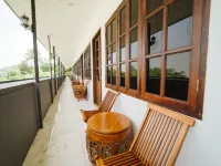 WOOLY HOTEL & GLAMPING Babakan Madang住宿飯店