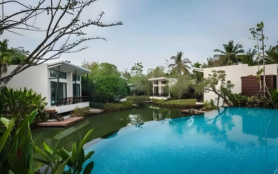 รูปภาพของลำพวา อัมพวา