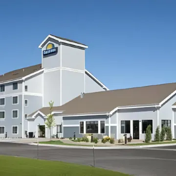 Days Inn by Wyndham Cheyenne