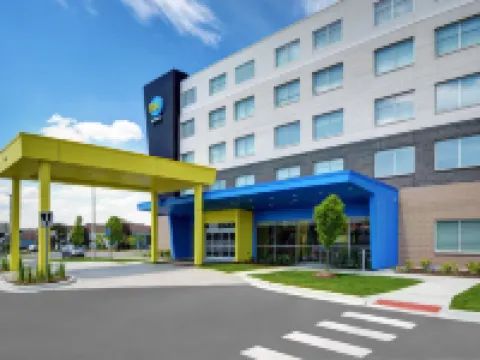 Tru by Hilton Troy Detroit Hotels in Troy