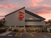 Red Roof Inn Greenville Hotels near Brewery 85