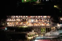 Hotel Silverton by Aspen 나이나 데비 히말라얀 버드 컨저베이션 보호지역 주변 호텔