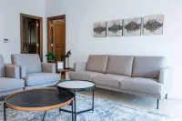L01 Adjacent to Aphrodite Hills- Shared Pool, Patio