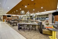 辛辛那提布魯艾施SpringHill Suites飯店 - 早餐
