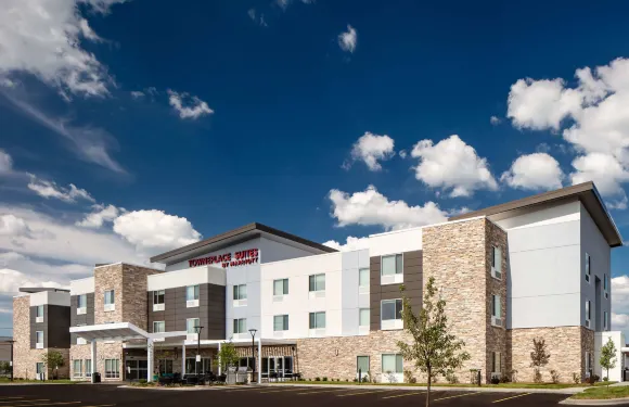 密爾沃基西本德TownePlace Suites酒店