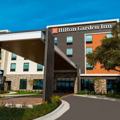 Hilton Garden Inn  Cedar Park Austin Hotel dekat Akuarium Austin