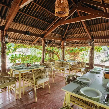 Sibaya Beach Resort, Morjim