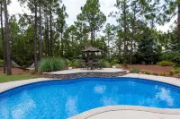 Pinehurst Vacation House w/ pool 9) beds - Pools
