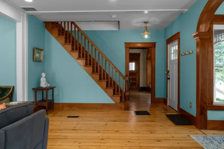 1875 Modern Renovated 7 Acres with Post & Beam Barn and Charm - Close to Skiing