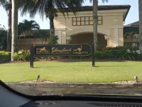 Naples, FL.  Lely Resort Gorgeous 2 bed, plus den sleeps 6. Free Golf till 10/15