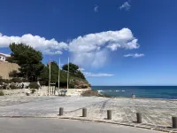 Villa with private pool near the beach with free WiFi