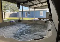 Anglers Landing LLC, Lots of beds, Boat Parking, Big/Private back Yard, Hot Tub