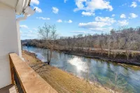 Cozy 1 Bedroom Retreat on Lake Taneycomo