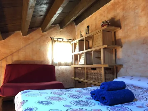 Rural apartment L'Alzina for 2 people