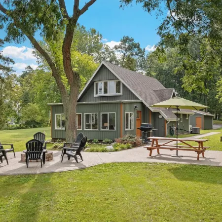 Murray Lake Waterfront Retreat w/ Dock, Patio & Fire Pit