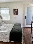 Private Studio, Separate Entrance, Self Check In
