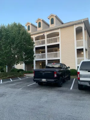 St. James Peaceful Villa. Short distance to the beach, Southport and Oak Island