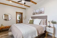 Private Casita close to beaches & hiking 레우카디아 오크스 공원 주변 호텔
