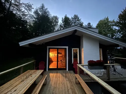 A cozy family retreat perfectly located between Stowe Village & Trapp’s Lodge