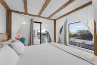 Villa Odo - Luxury villa with heated pool - Wifi