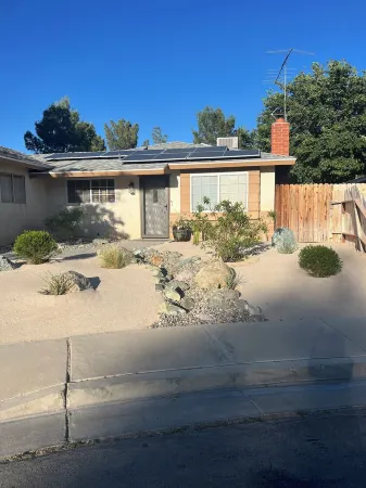 Desert Villa Oasis - Gateway to the Eastern Sierras, Death Valley, and Yosemite Отели в г. Риджкрест