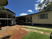 Island Home is Located on Beautiful Moreton Island in the Township of Kooringal Hotels near Moreton Island