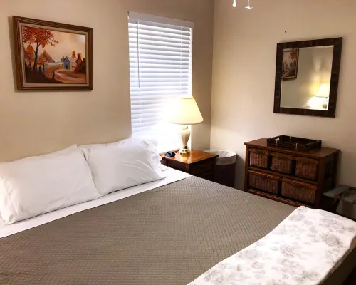 Suwannee River Retreat with Private Dock, Free Kayaks, and Fire Pit Hotels in Suwannee County