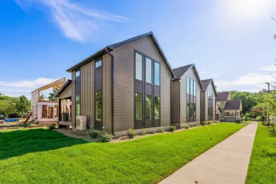 Cottage on Clay - Downtown CF New Construction!