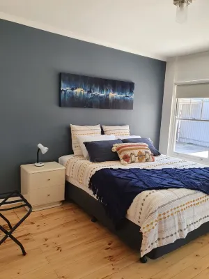 Fantastic location, only a short walk to Jetty Rd or hop on a tram to the city. Hotels near Glenelg Visitor Information Centre