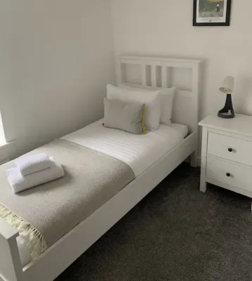 Newlands Cottage, in the heart of Kendal [Pet's ok] 켄달 주변 호텔