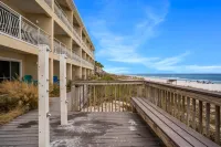 GROUND FLOOR CONDO ON THE GULF BEACH - Butik