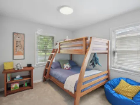 MSP/Mall of America/Pond View with garden oasis Hotels in Richfield