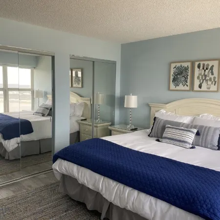 Crescent Beach Retreat- Fully updated 2 BR/2BA  Direct ocean views in Coquina!