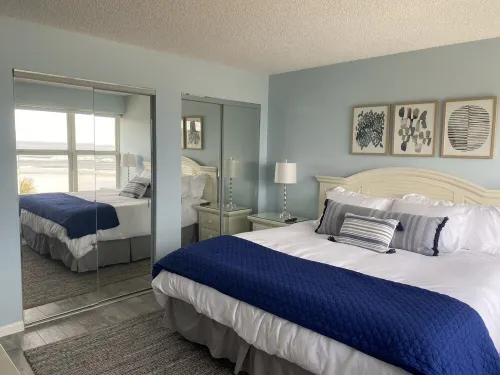 Crescent Beach Retreat- Fully updated 2 BR/2BA  Direct ocean views in Coquina!
