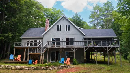 Waterfront Home with ample outdoor entertainment space on Thompson Lake