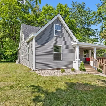 Hot Tub & Fireplace/12min to Horse Park/30 Min to Ark