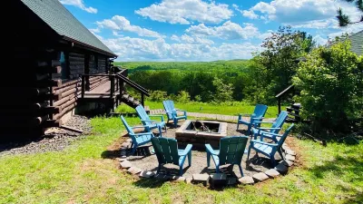 Spacious Log Cabin with Valley Views & Atv Trails Access
