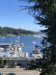 Great Harbor View Entire 2Br & 2Ba Vacation/Getaway Unit