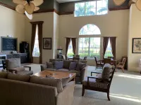 Cozy 1bed 1bath condo near Sanibel Island. Pool, fitness, hot tub.