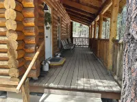 Peaceful Log Cabin - Just 45 Minutes From Beautiful Crater Lake!