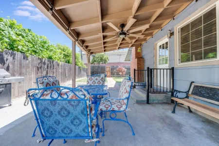 Charming 2-Bedroom Home with a Dedicated Office and Beautiful Backyard