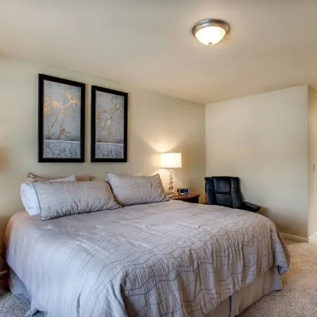 Lake Chelan Waterfront Resort Home- Pool, Boat -STR-0290