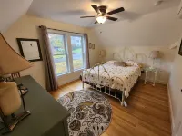 River Overlook - Check the view from your deck!