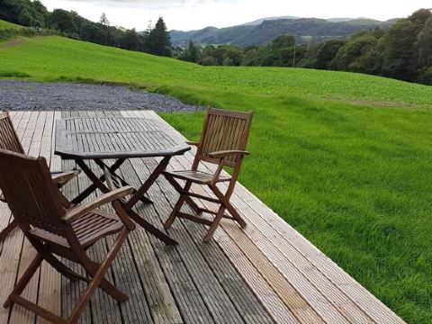 NEW PROPERTY Log Cabin, Amazing View, Warm and Comfortable