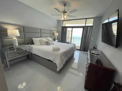 😍LUXURY @ NORTH BEACH  100% REMODELED  #1814 Oceanfront!!
