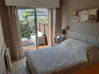Apartment in small residence 300 m from beach and town center