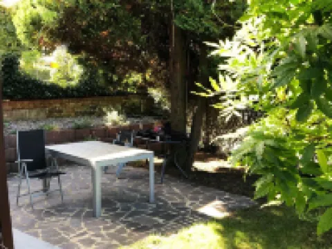 Quiet, natural 34sqm apartment in half-timbered house, Kassel-Harleshausen 2 PEOPLE