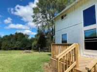 Newly Renovated Barn in Bellevue - Close to Sandusky and Lake Erie activities!