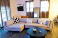 BaeCation Dania! Near Fort Lauderdale Airport, Beach & Casino!Pool & Jacuzzi!