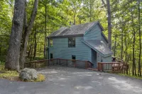 Family-favorite rental nestled in the woods at the top of the Wintergreen Resort Hotels near Humpback Rocks
